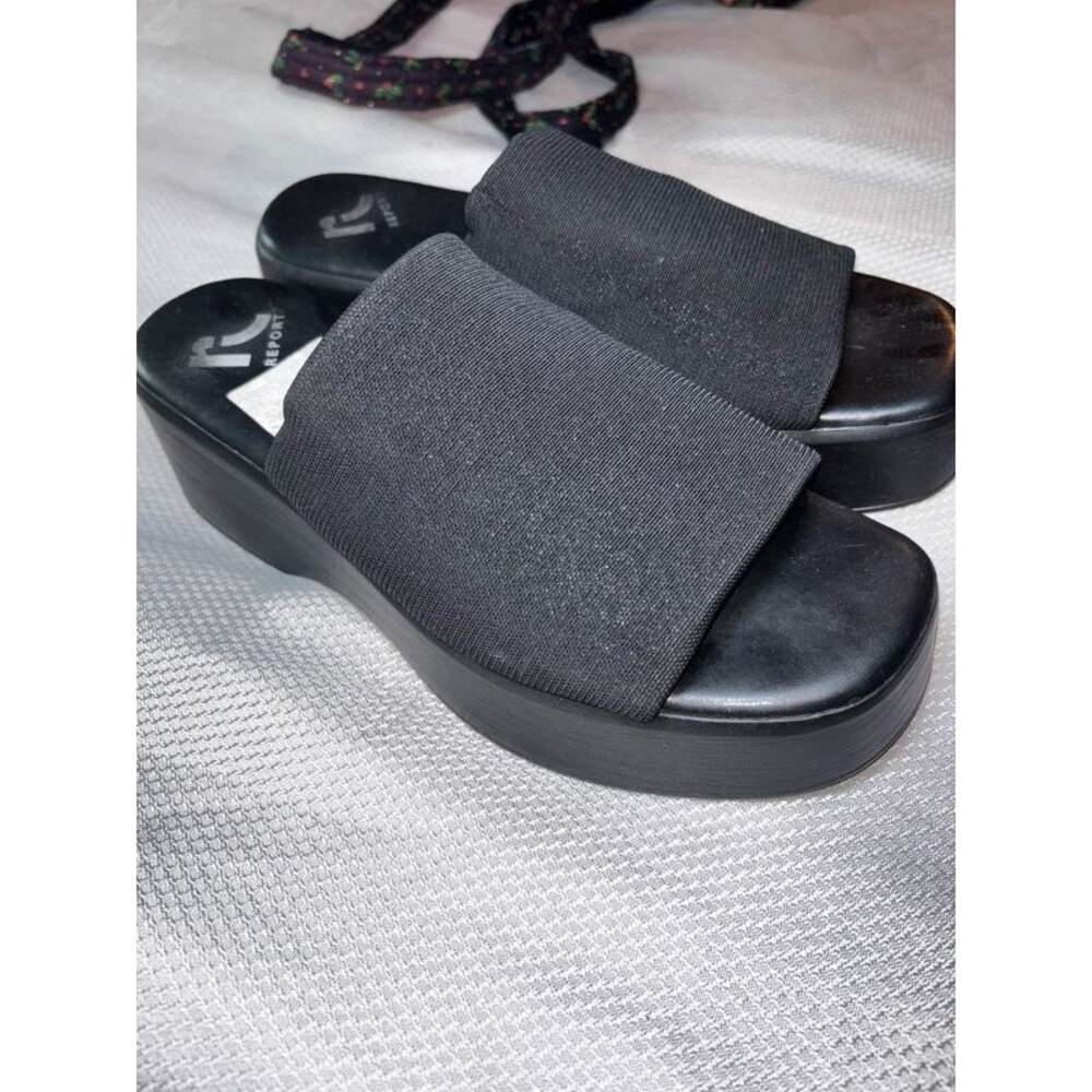 90’s style chunky platform black slider slip on casual open toe grunge sandal